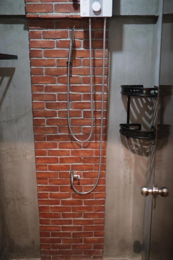 Cerca Hotel Balabag  エクステリア 写真